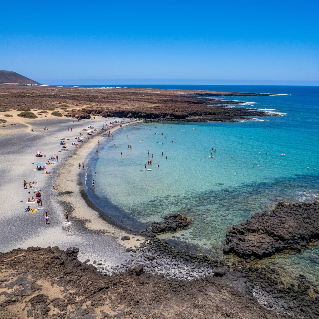 Lanzarote en juillet : météo, mer et activités — guide 2026